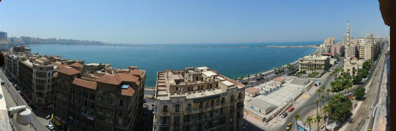Misr Hotel Alexandria Luaran gambar